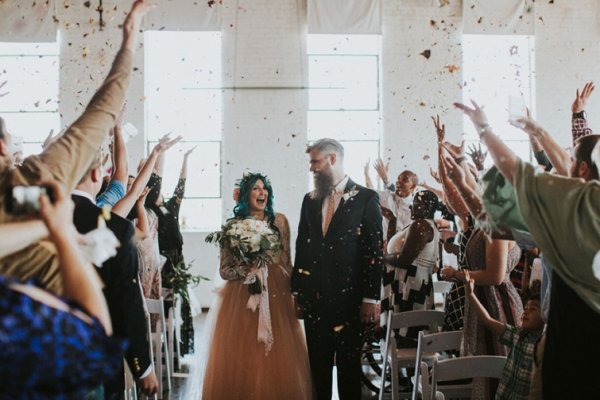 Парализованная невеста въехала в церковь, а дальше началось волшебство!