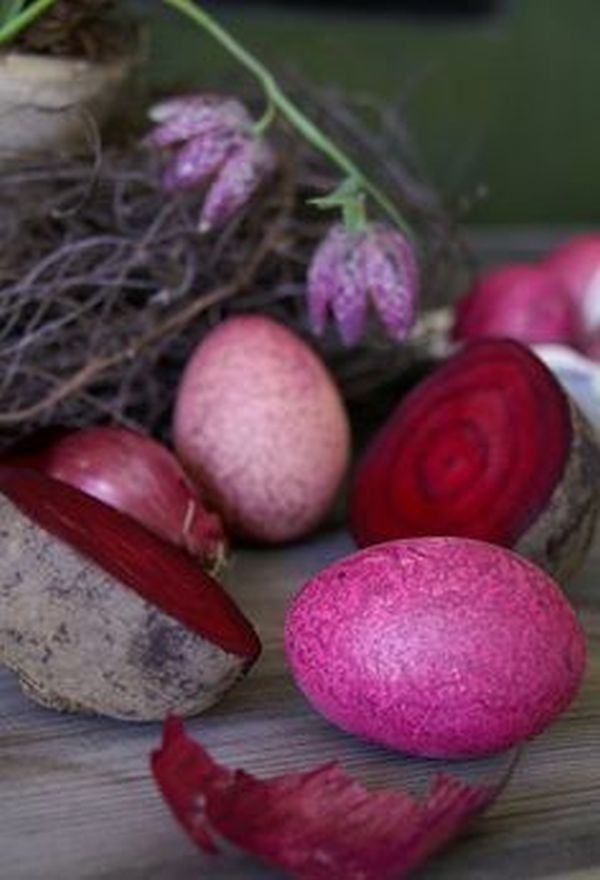 Красим яйца без искусственных красителей – практичные советы