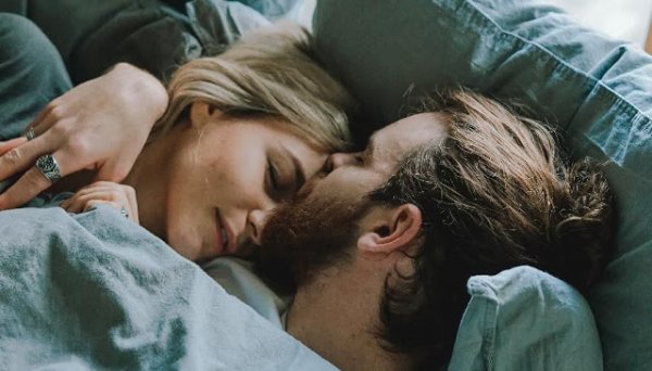 10 вещей, которые женщины хотят в постели