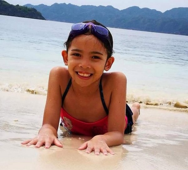Ядовитая медуза стала причиной ухода из жизни семилетней девочки на Филиппинах