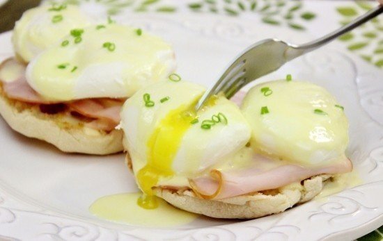 Идеальный завтрак: Яйца Бенедикт