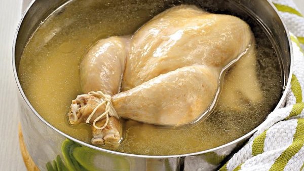 Как приготовить курицу, чтобы удалить гормоны и антибиотики