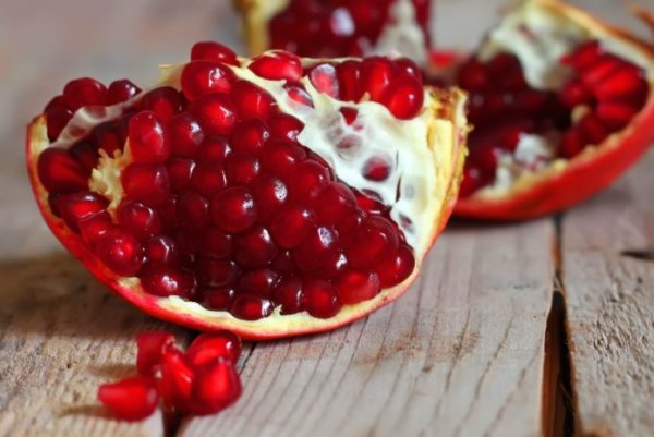 5 зимних фруктов, которые помогут привести фигуру в форму без спортзала и диет